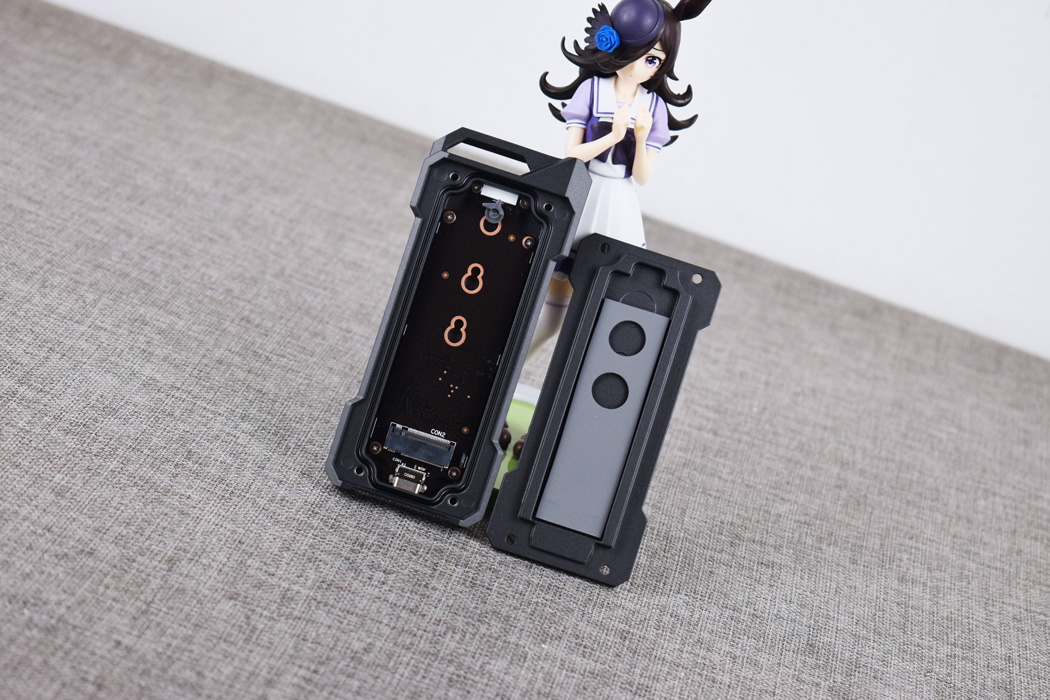 华硕tuf铠甲硬盘盒开箱,华硕tufgaming铠甲硬盘盒容量