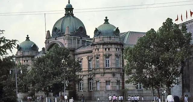 和兄弟到大连的第一天,1983年大连