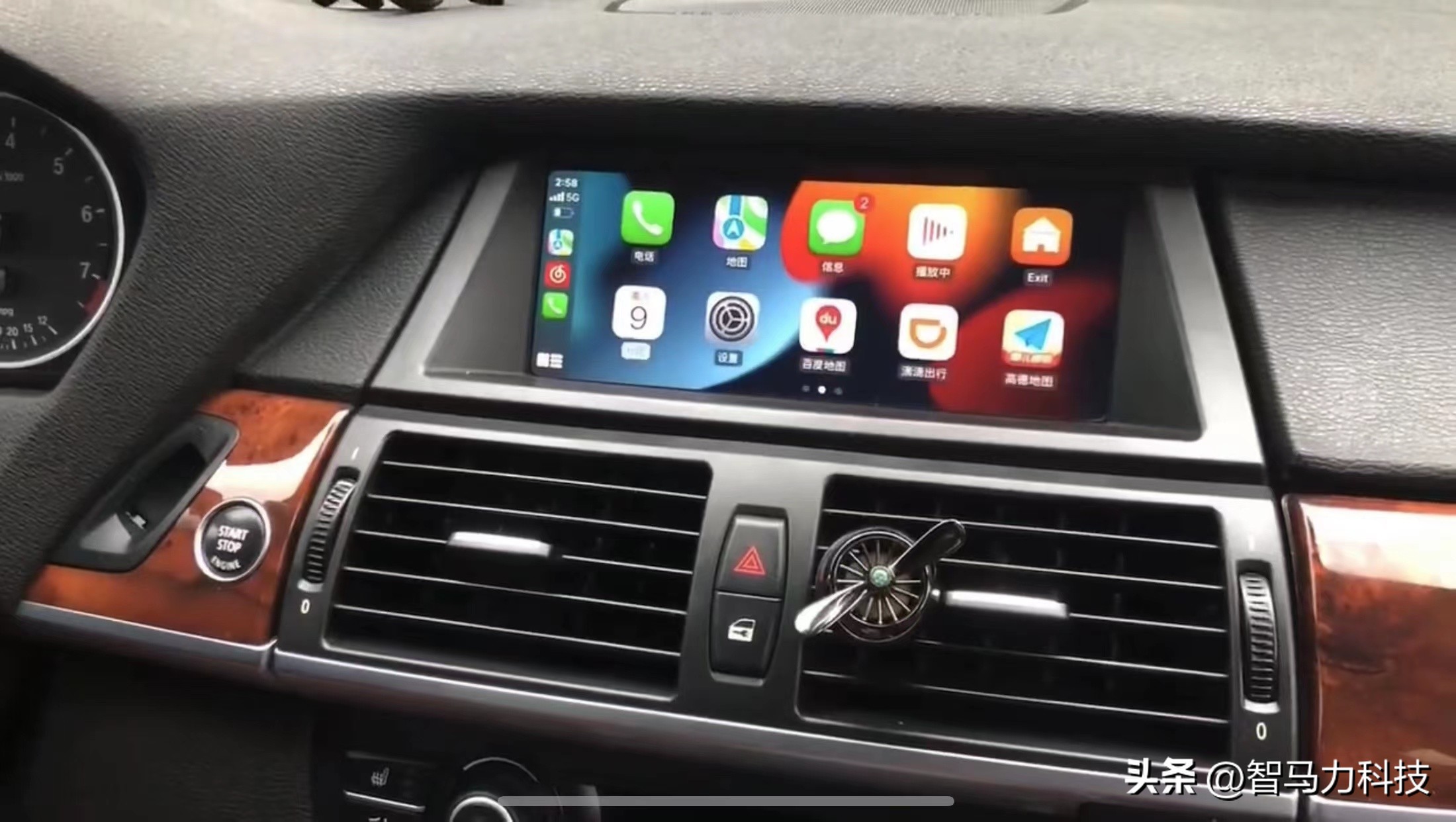 2015骞村疂椹瑇6carplay杩炴帴鏂规硶,瀹濋┈x6鏃犵嚎carplay鐩掑瓙