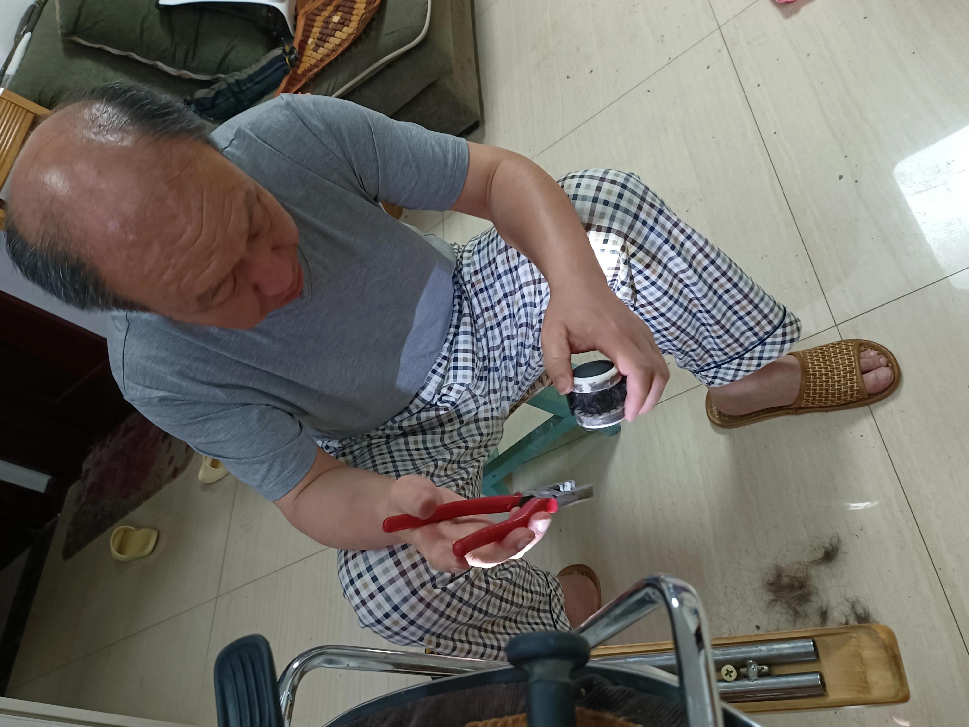 旧转椅改造翻新,办公转椅靠背调节维修