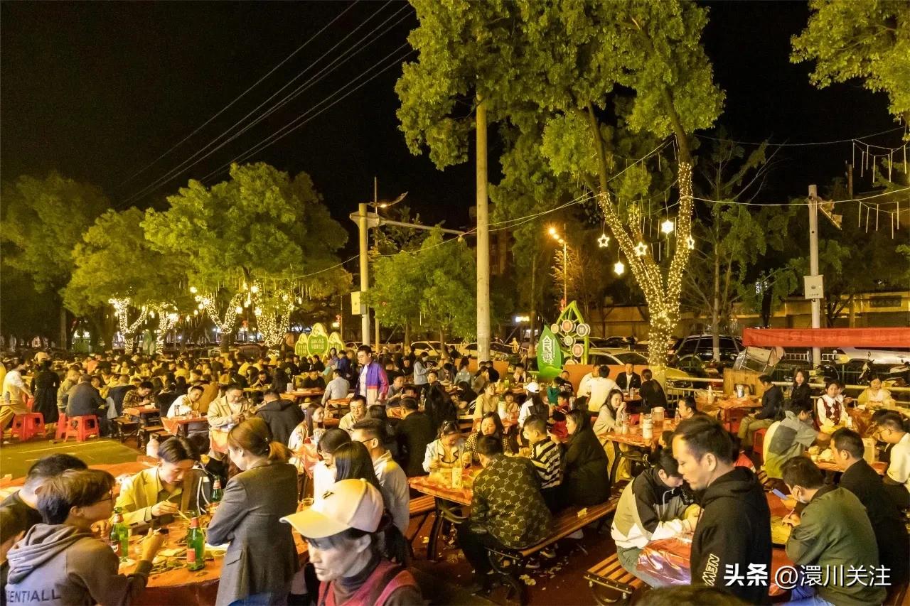 孝感一条烧烤街年营收过亿