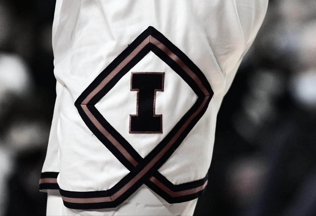 篮球体育必修课,篮球运球运动会项目