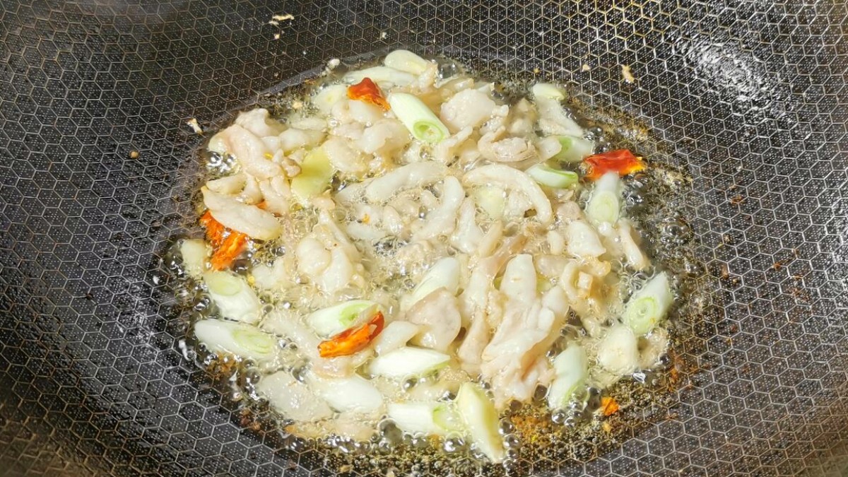 冬季，少吃萝卜白菜多吃它，营养美味，简单一炒，好吃又解馋！