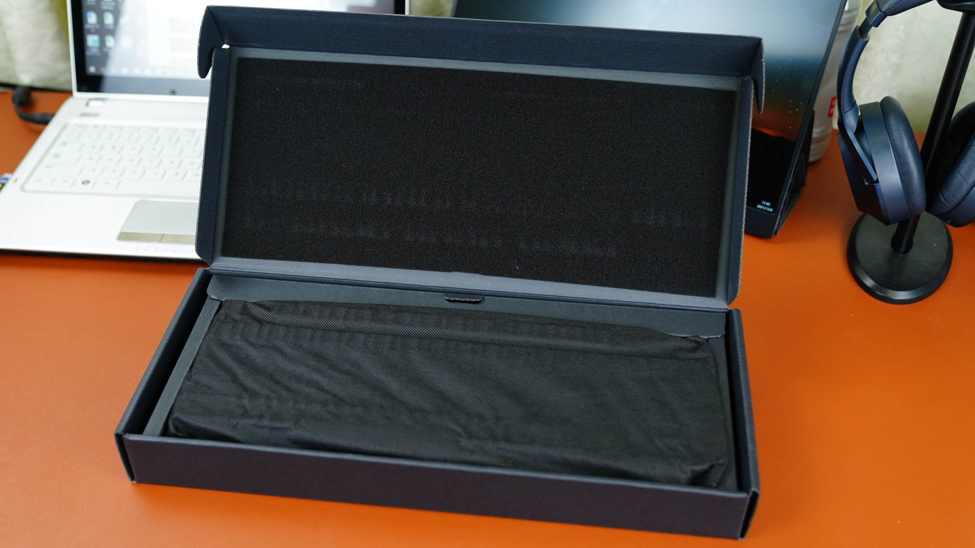 rog游侠竞技版红轴机械键盘评测,rognxtkl竞技版键盘测评