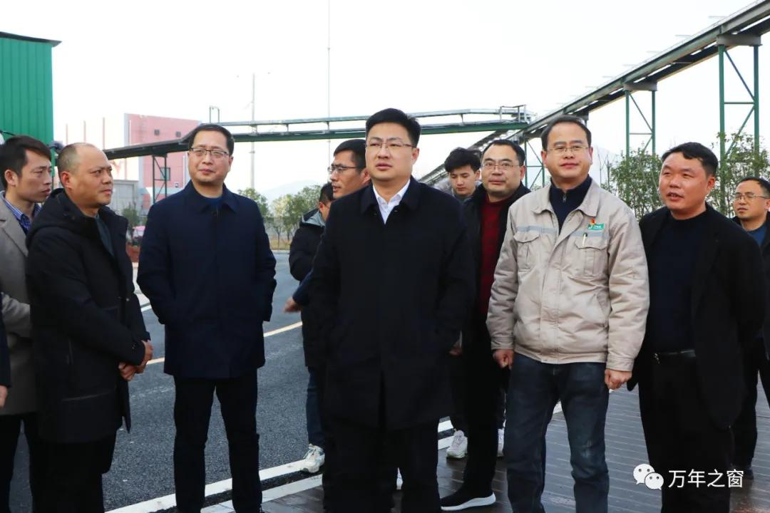 毛奇谢军带队调研督导重点攻坚项目