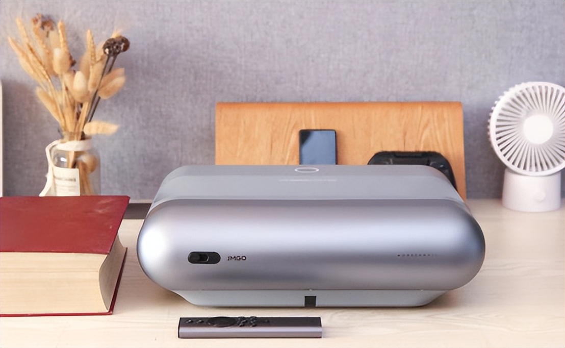 投影仪国产第一品牌,国产激光投影仪品牌十大排名