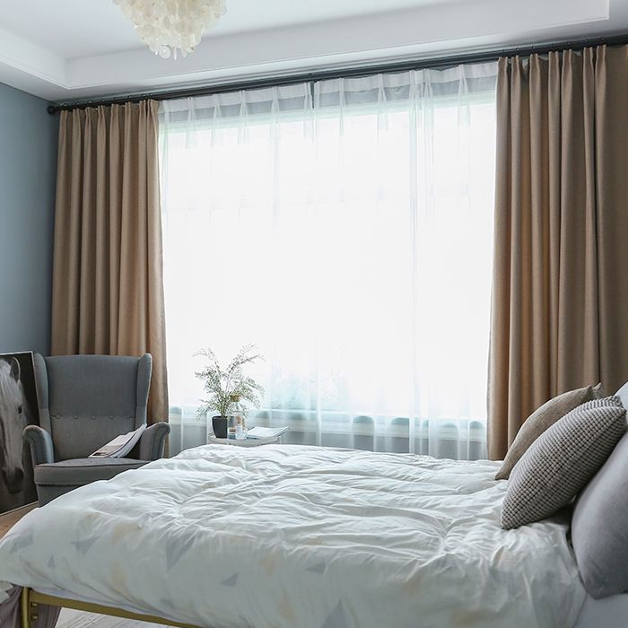 卧室选多少遮光的窗帘,什么样的窗帘才百分百遮光