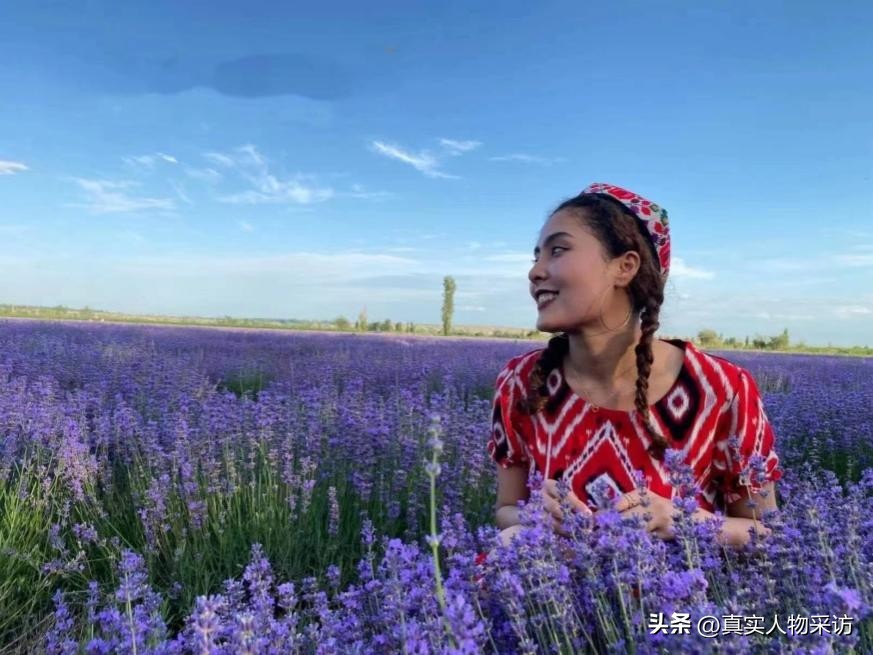 “社牛”*疆新**姑娘,一天导游费800-1000元,她怎么做到的?