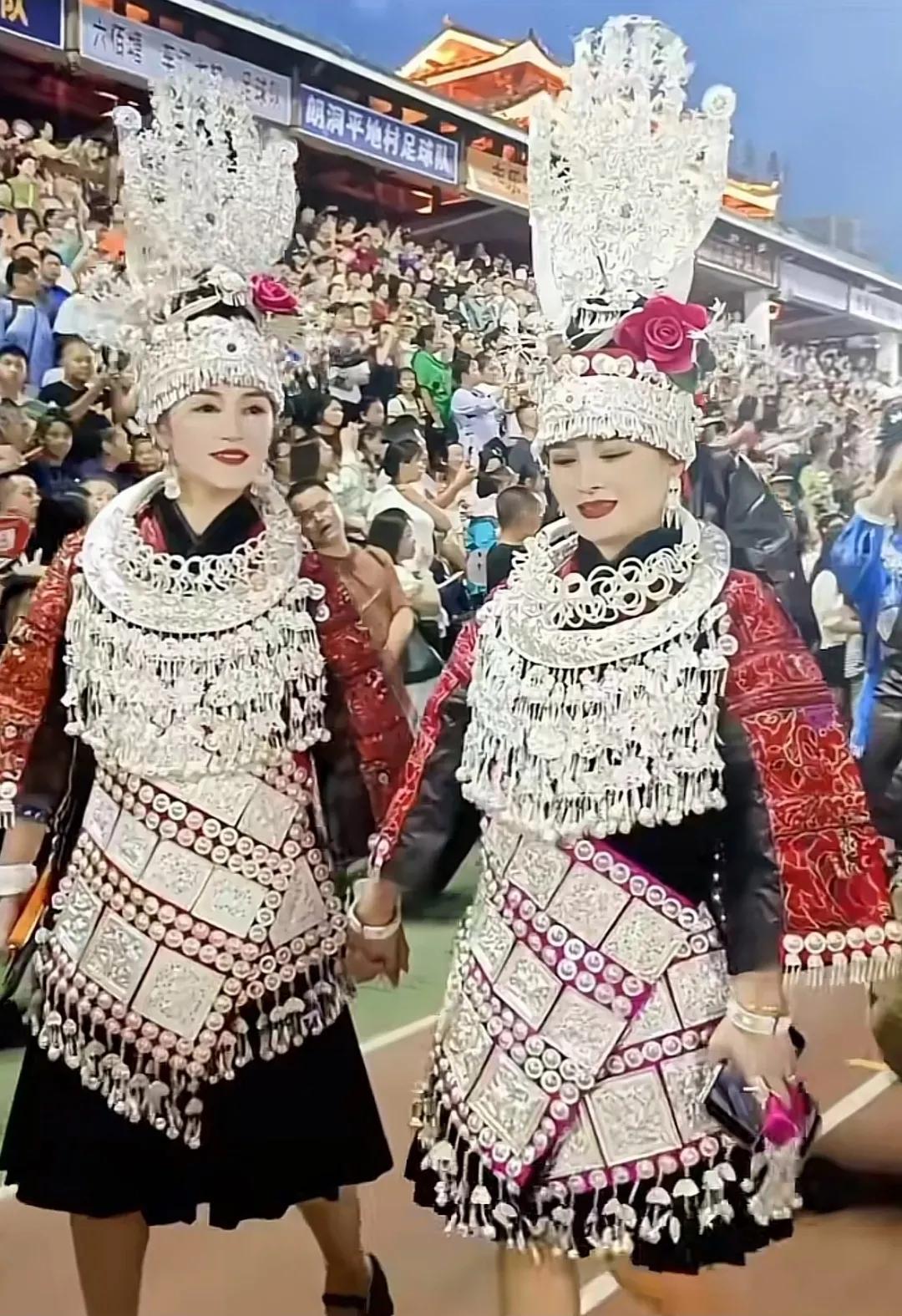 外国评贵州村超足球火爆出圈,贵州村超足球的魅力有多强