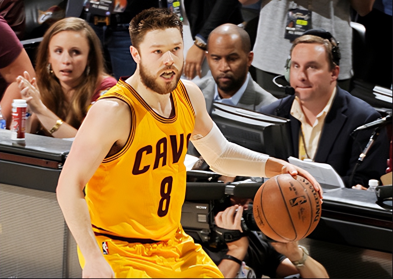 在詹姆斯身边的曝光度,在詹姆斯身边打球曝光度