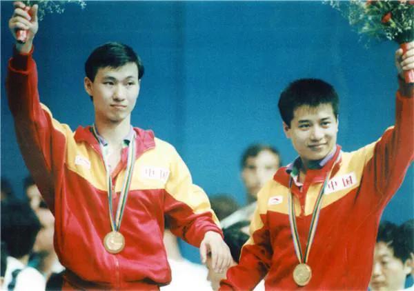 乒乓入奥24年,盘点国乒28位奥运冠军:马龙王曼昱都是唯一