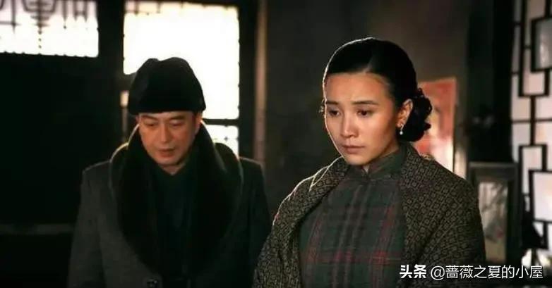 再看《悬崖》:才懂周乙和顾秋妍同居6年，却无性无爱的隐情