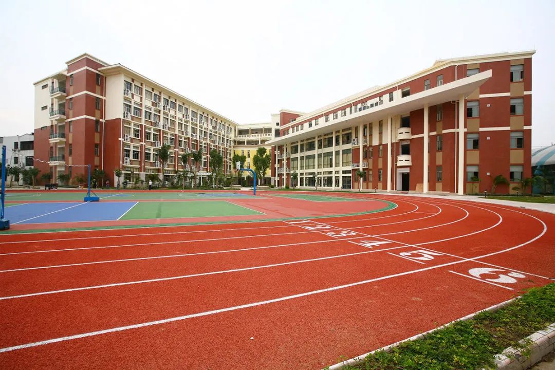 贵族学校环境,贵族学校超好看