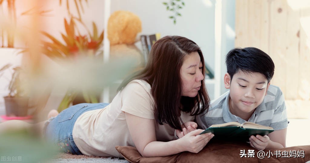 孩子上初中后无心向学，放纵成瘾？妈妈用4个方法，及时挽救了娃