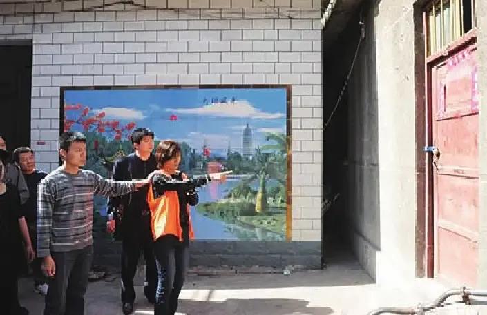 农村夫妻俩卖农药贪心中了圈套,农村药品骗局揭秘