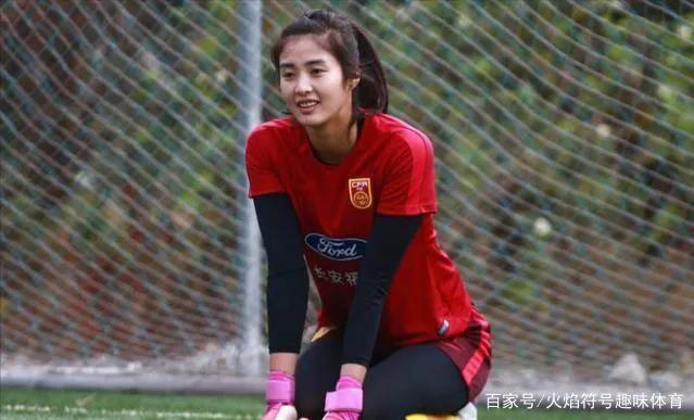 足坛十大美女球员名单,世界杯女足球队颜值排名