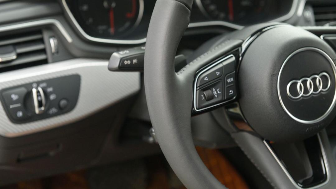 奥迪a4l优惠完还有多少浮动的空间,好车不贵经济实惠19年奥迪a4l