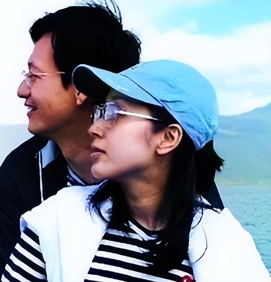 当年孙悦和那英谁更红,和那英齐名的孙悦如今怎么样了