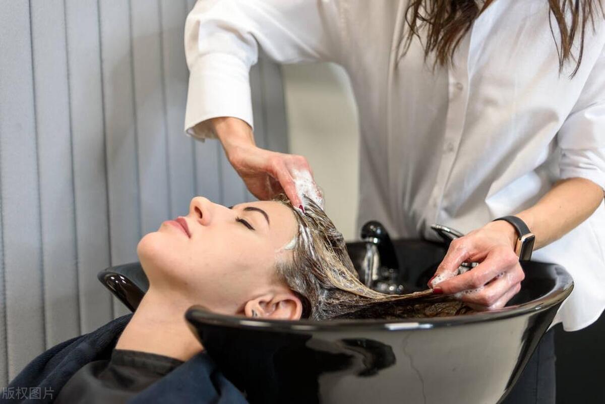染发后洗头发注意事项,染发后第1次洗头要注意什么