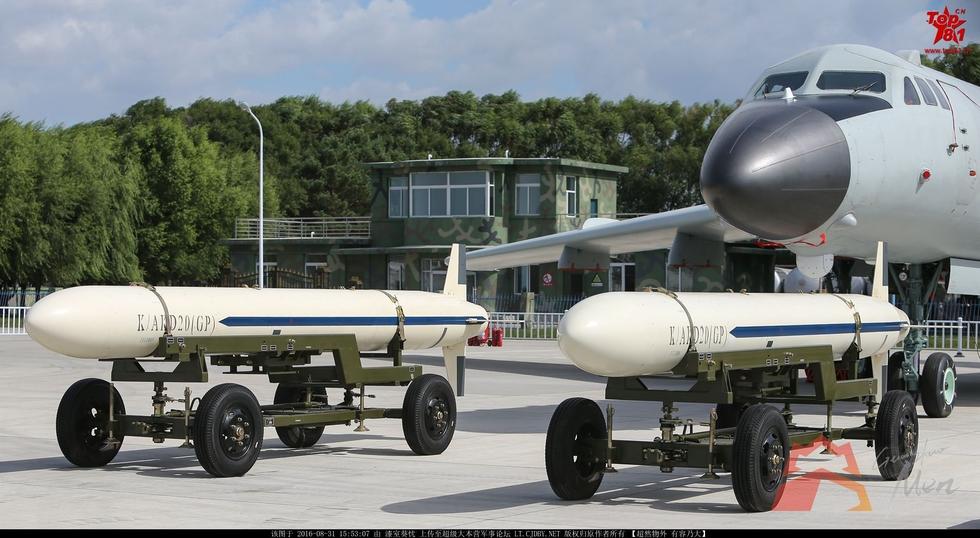 青岛和大连军事地位哪个重要,中国大连军港