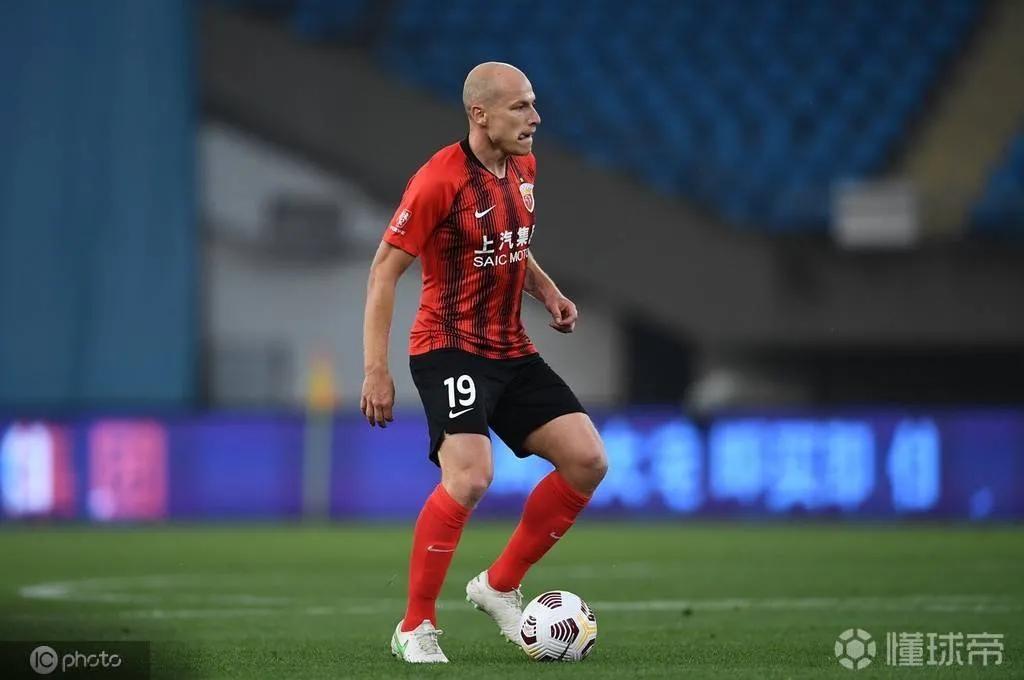 涓秴鍗佸ぇ澶栨彺,涓秴鍗佸ぇ澶栨彺涓婃腐鐞冨憳