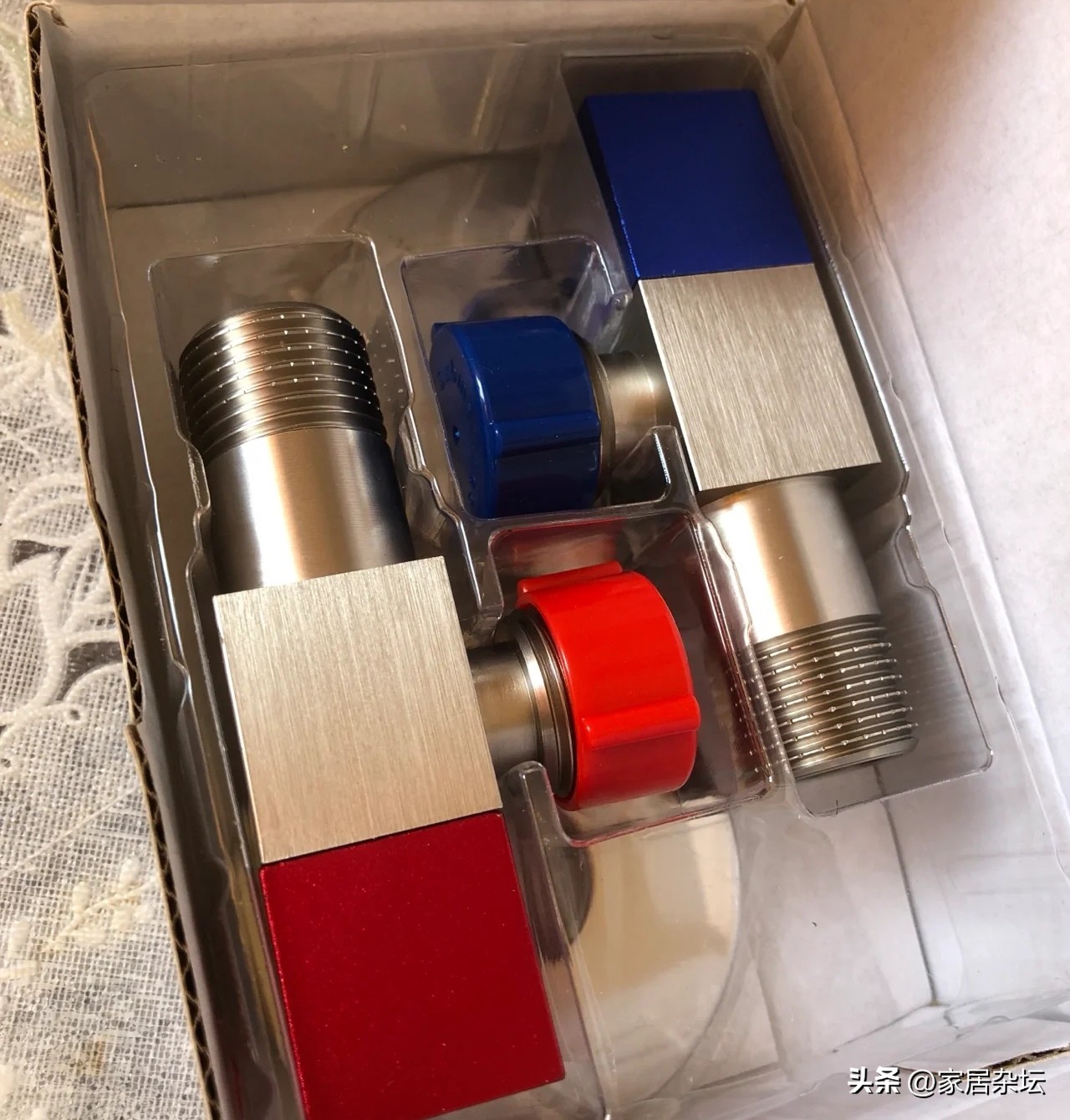 角阀朝哪个方向是关,角阀怎么选防止漏水