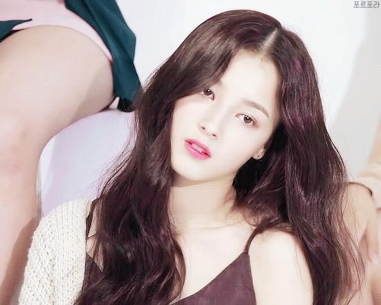 韩国爱豆被偷拍,韩国爱豆被曝出入非法娱乐场所