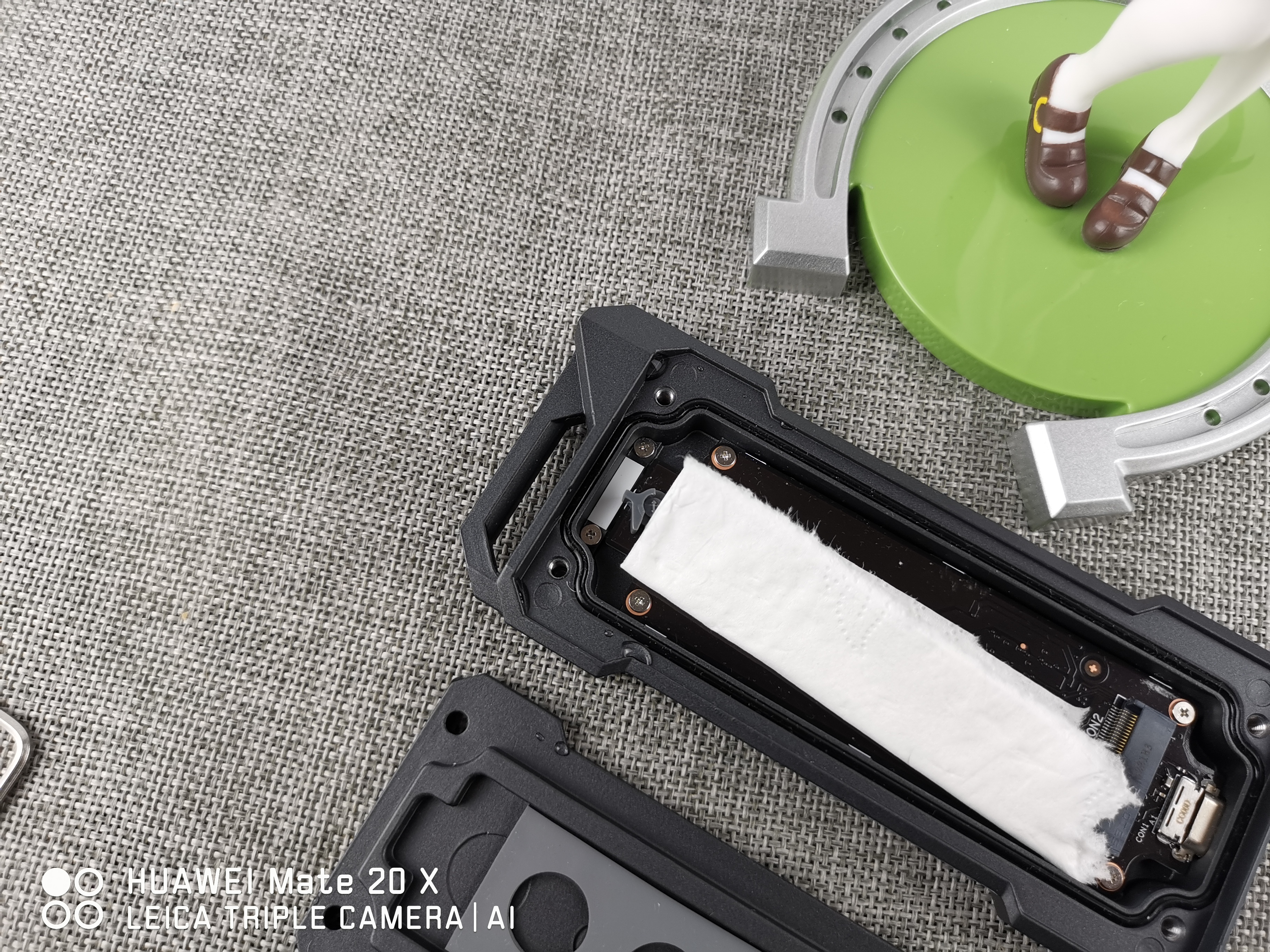 华硕tuf铠甲硬盘盒开箱,华硕tufgaming铠甲硬盘盒容量