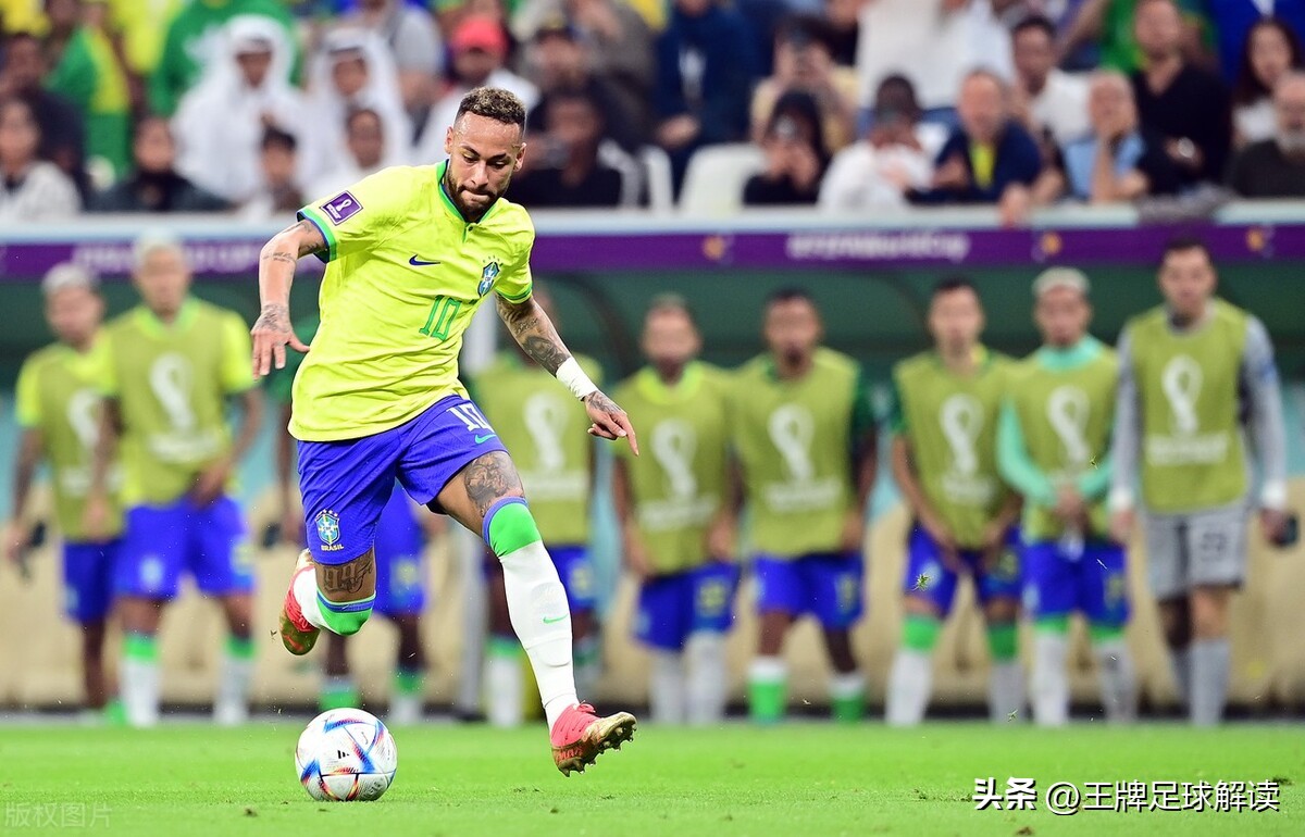 三太子姆巴佩，梅西优雅散步帝，曼联老爵爷一点两面犹如盲人摸象