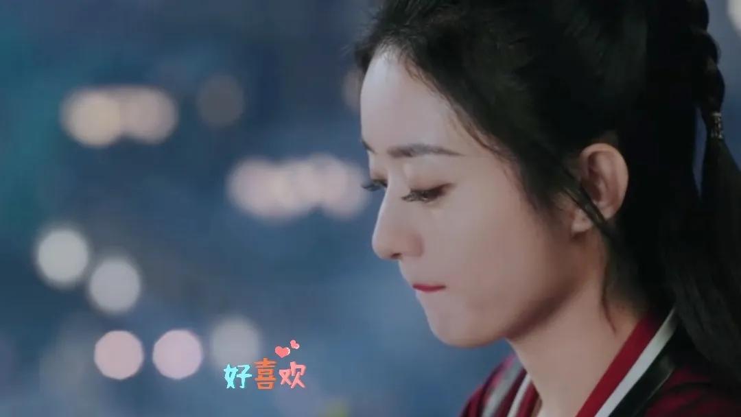 二刷《有翡》鲜衣怒马刀出鞘，抢个王爷当相公?赵丽颖