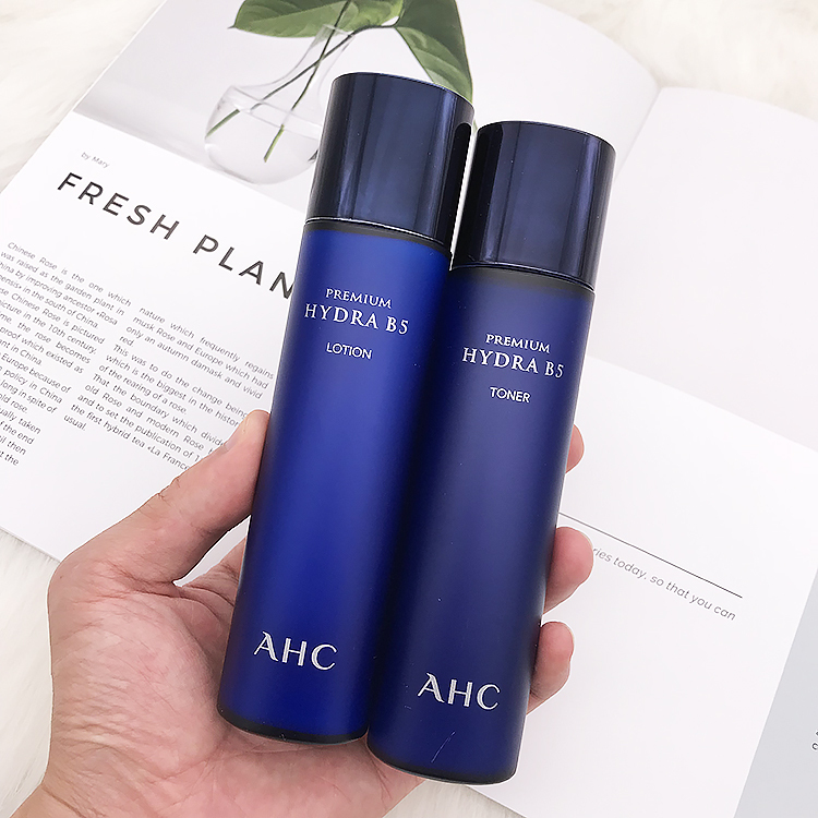 清爽又保湿的夏天水乳推荐：深层补水锁水调节肌肤水油平衡效果好