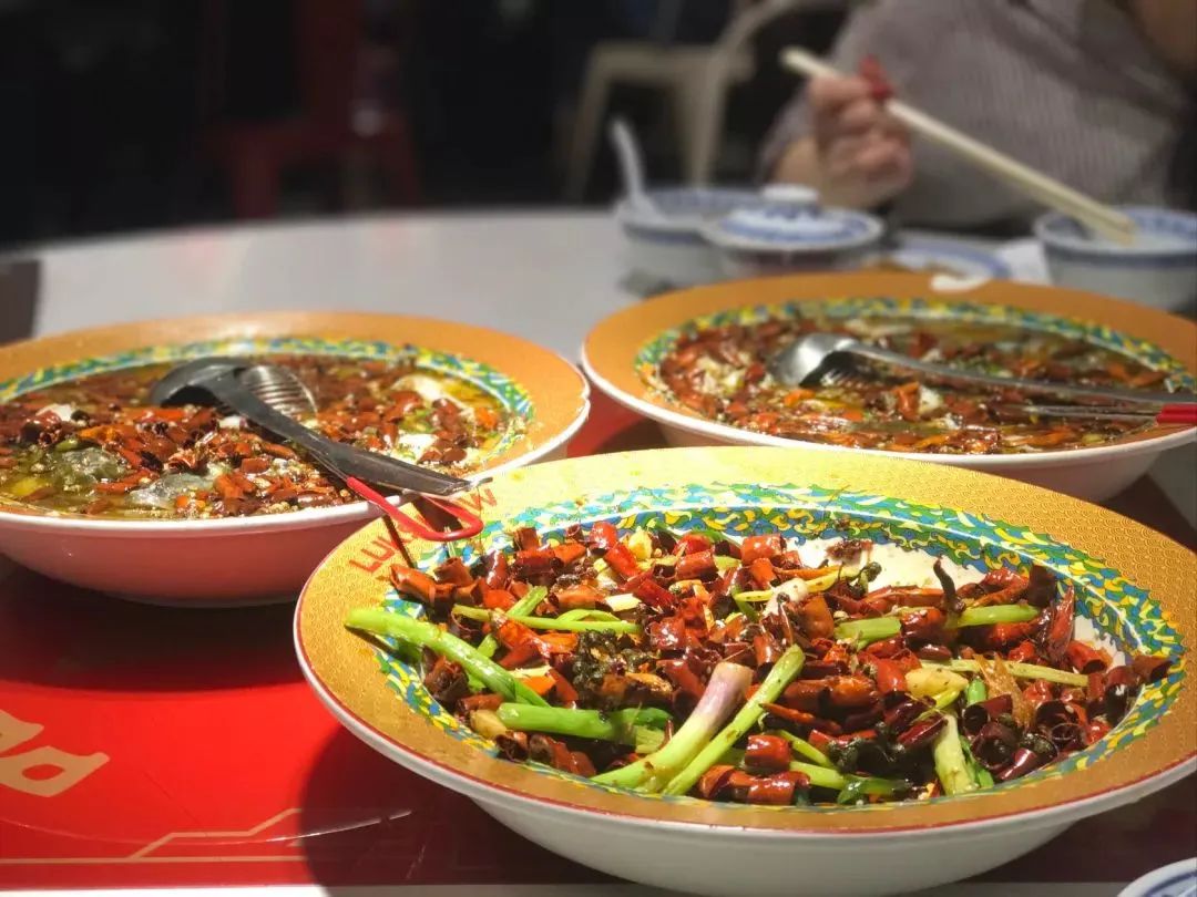 我们赞美四川70年发展变化,真正的四川现状