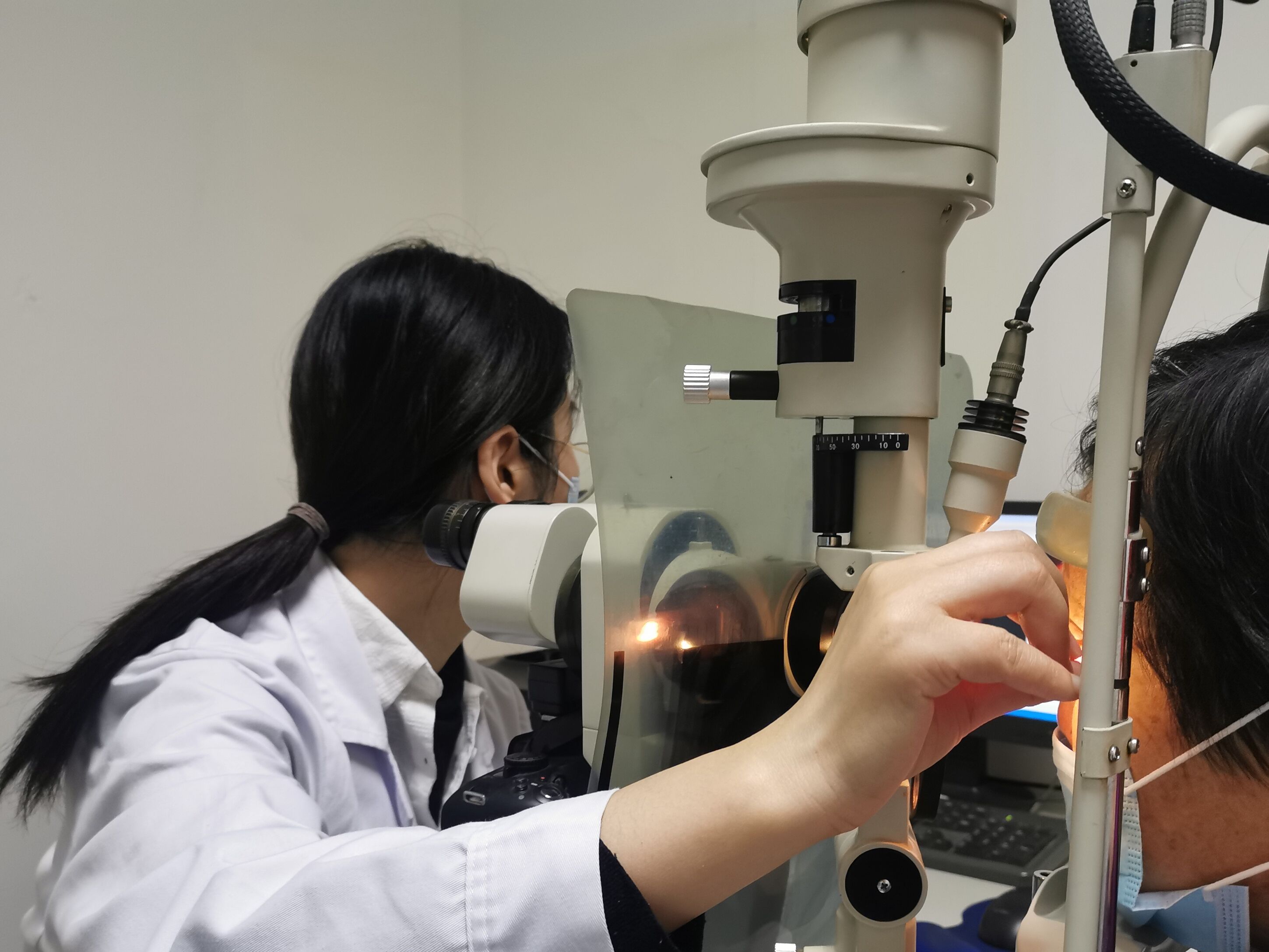 失眠严重焦虑不安,青光眼导致失眠