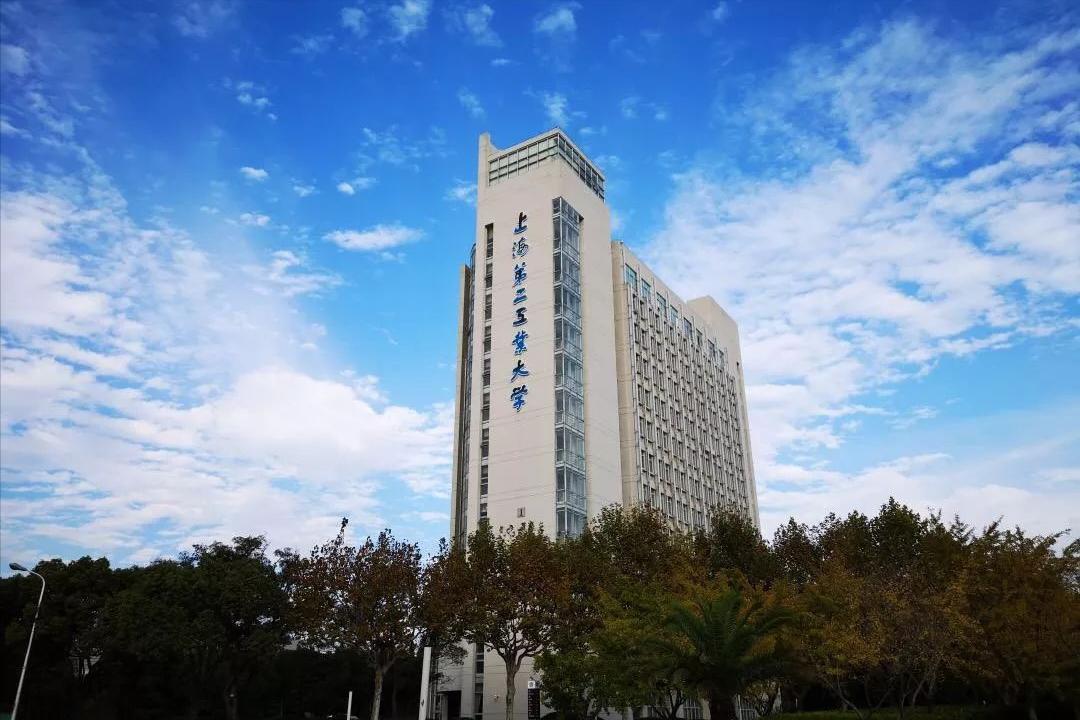 上海美术与设计类专业录取方法,考多少分能上上海交大的设计专业