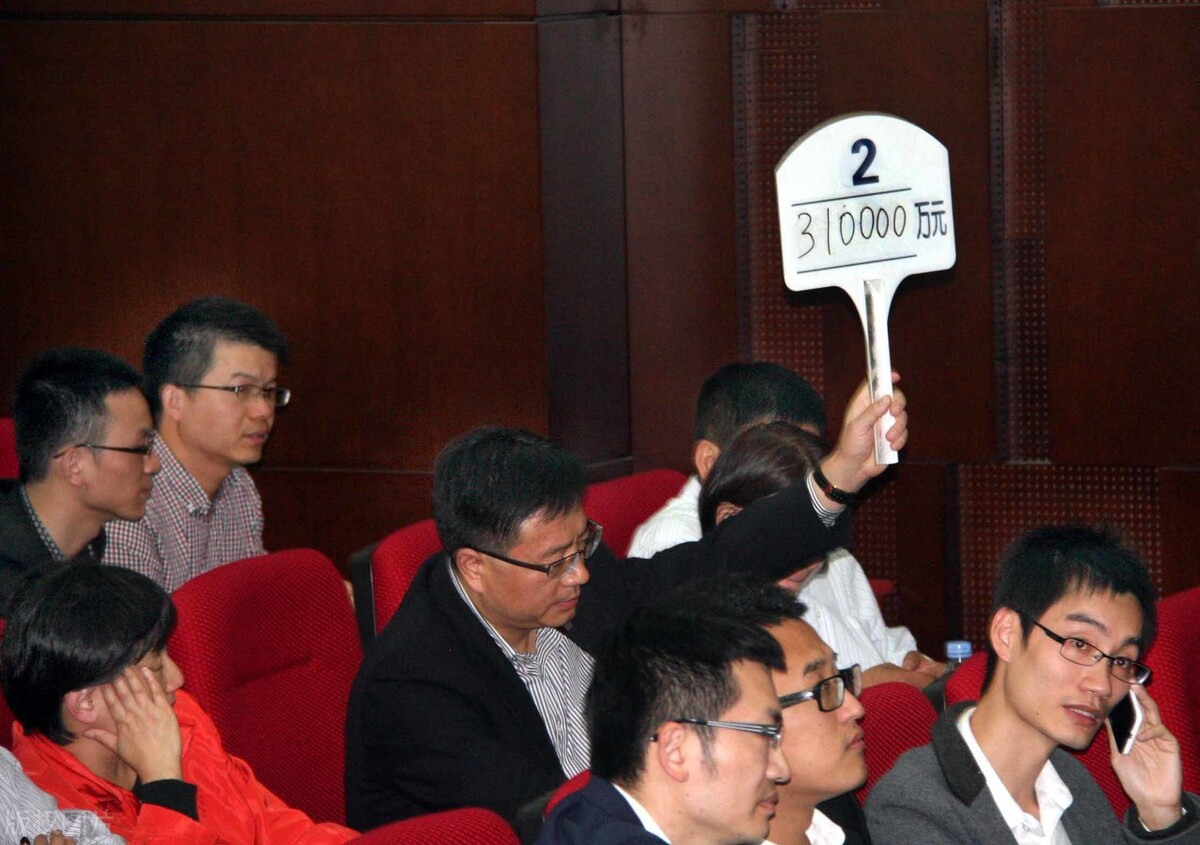 宜宾房产中介公司被罚款,房产早报四川一楼盘疑似无证销售