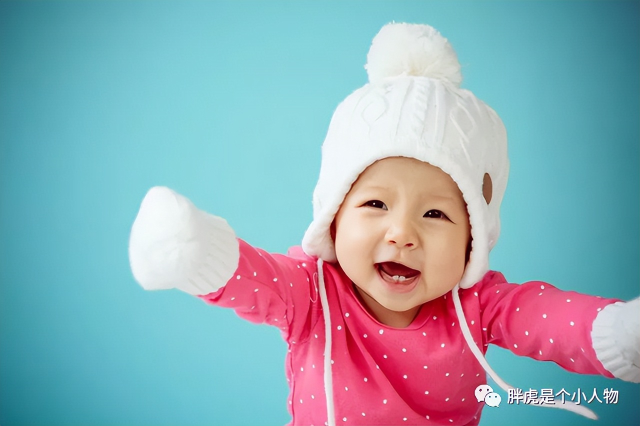 春捂秋冻孩子应注意什么,婴儿冬天冷穿什么比较合适