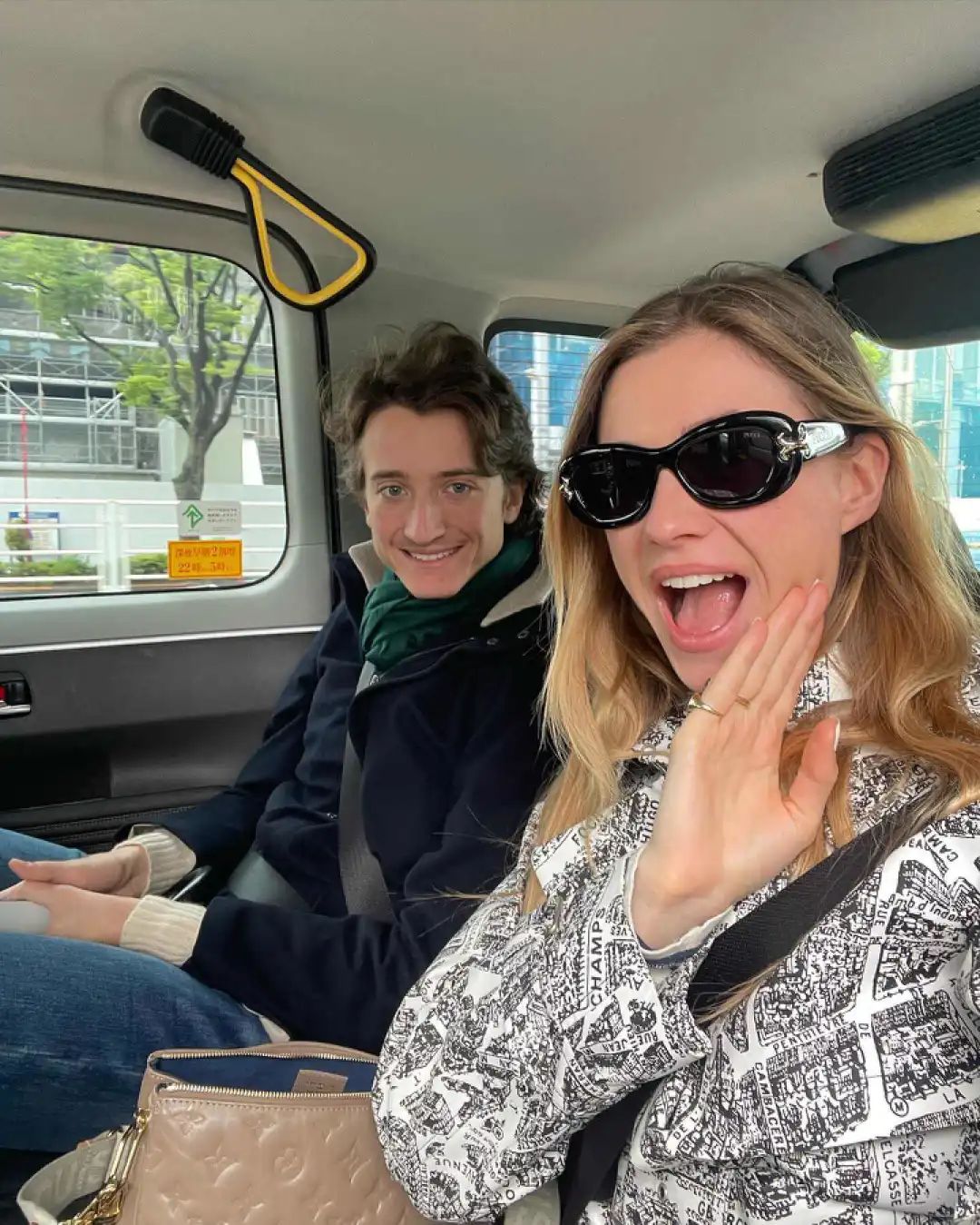 LV四少27岁女友曝光，吊打太子妃