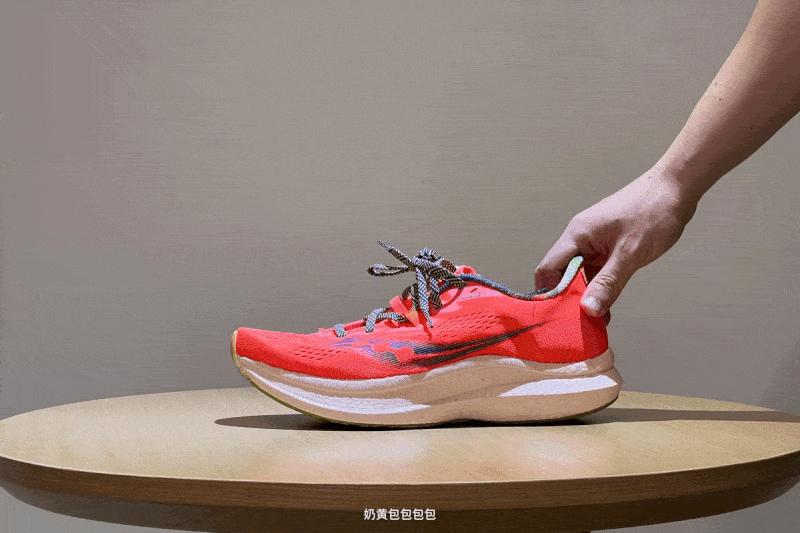 马拉松碳板鞋优势,马拉松next2碳板zoom竞速跑鞋