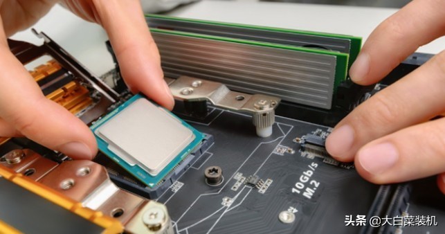 e31230v3做win7还是win10系统好,家用电脑系统是win7好还是win10好