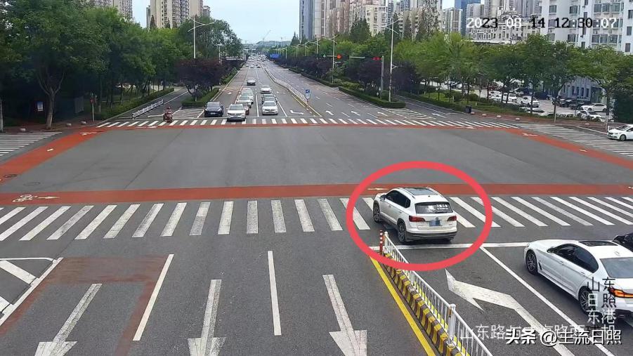 孩子呕吐不止！情况危急……