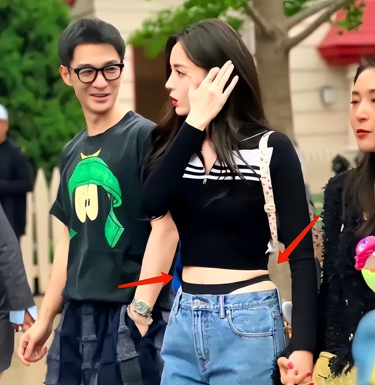 欣赏不了古力娜扎的美,欣赏不来宽松的裤子