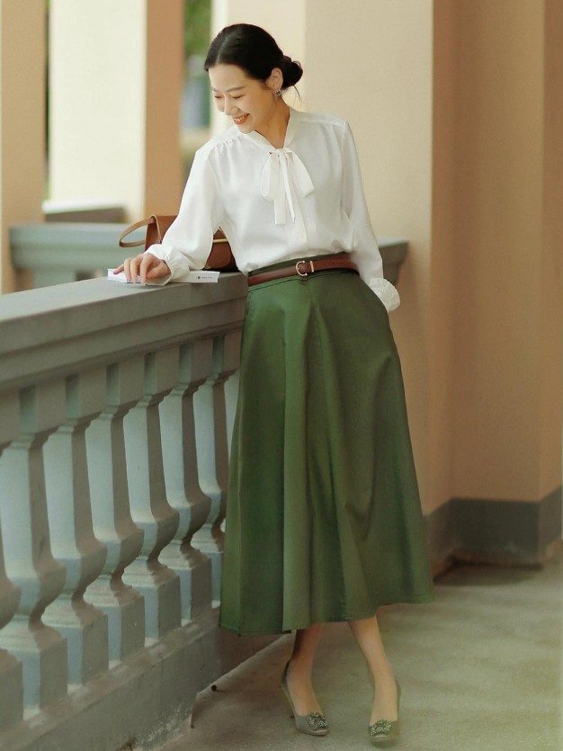 40岁穿衣搭配宽松牛仔裤女时尚,裙子裤子开春优雅时髦减龄好看