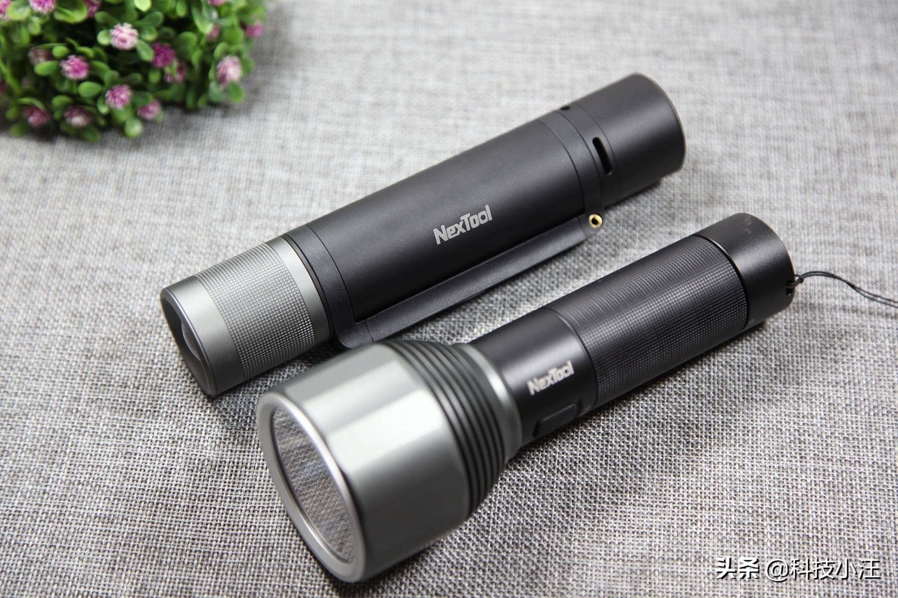纳拓强光手电2000流明拆解,纳拓小直筒强光手电筒