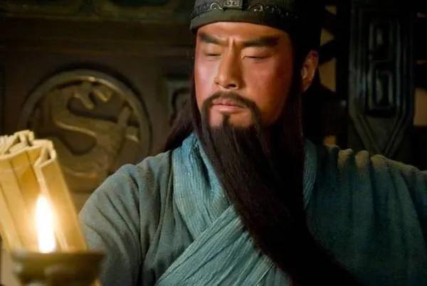 陆树铭版关羽vs于荣光版关羽,于荣光的关羽和陆树铭的关羽