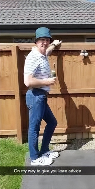 为什么新百伦的鞋型和nb一模一样,为什么新百伦运动鞋是潮鞋