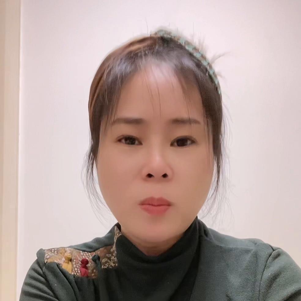 教授向保姆求婚遭拒绝真的假的,教授找保姆求婚