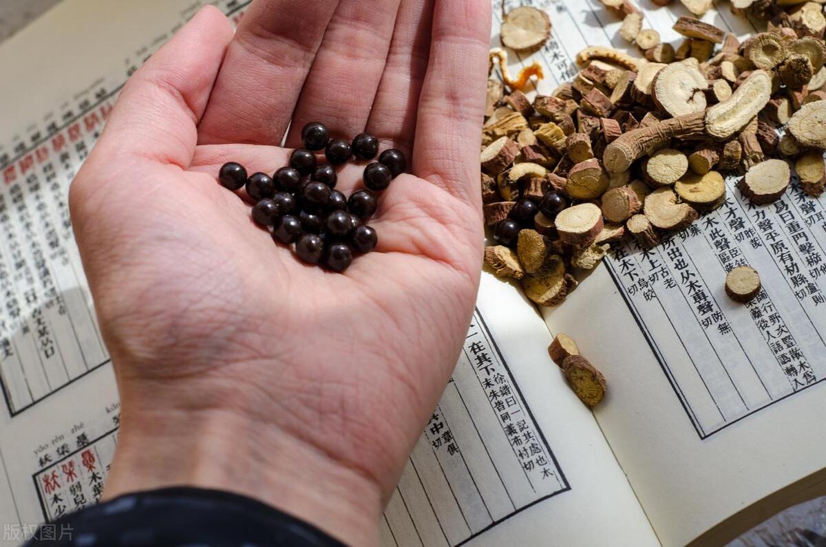 新冠二阳咳嗽剧烈怎么办,新冠二阳了咳嗽吃什么抗生素好