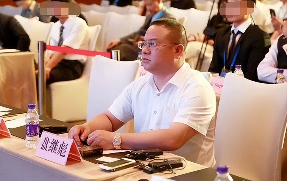 11年集资被骗钱还能追回来吗,11年骗取钱财4000万