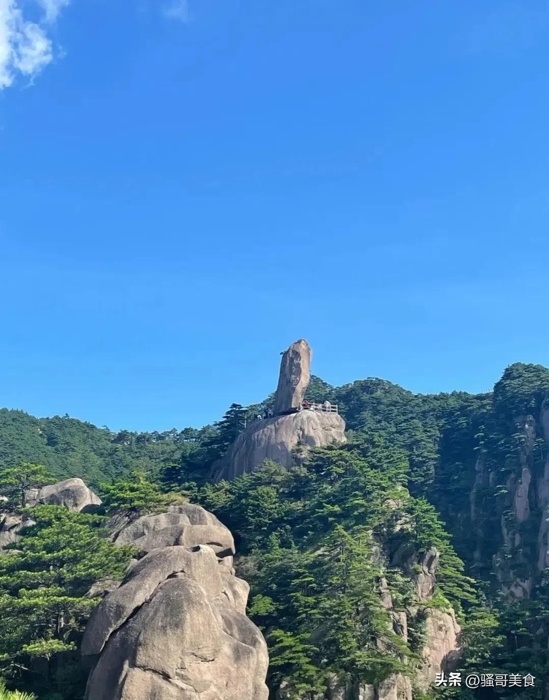 理发师惨遭离婚，转店买车游黄山，放飞自我