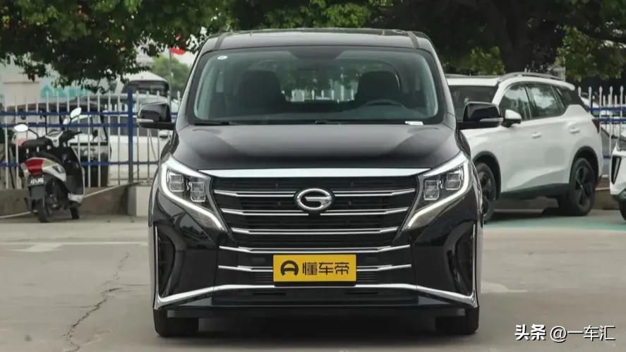 新一代传祺m8亮相又一爆款mpv诞生,23款传祺m8领秀版增加了哪些配置